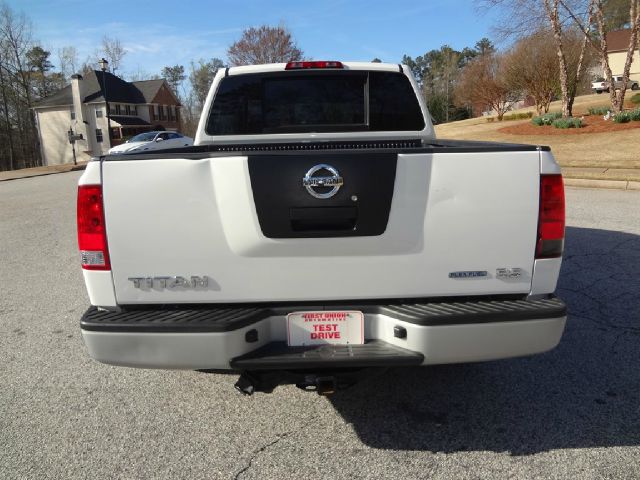 2008 Nissan Titan 4dr 2.9L Twin Turbo AWD SUV