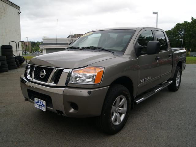 2008 Nissan Titan SLT EXT CAB 4X2