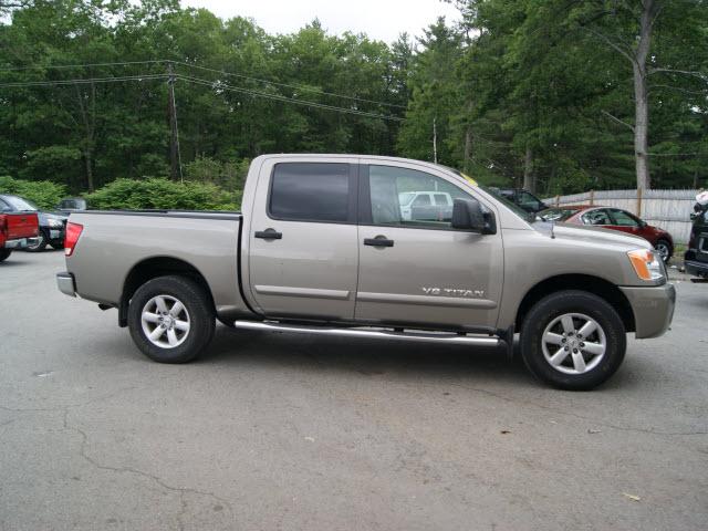 2008 Nissan Titan SLT EXT CAB 4X2