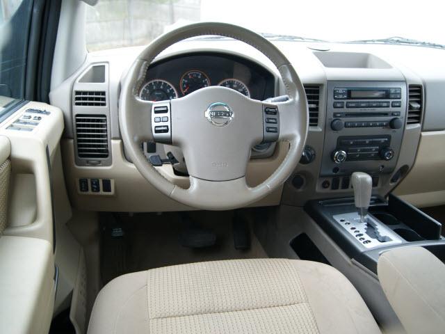 2008 Nissan Titan SLT EXT CAB 4X2