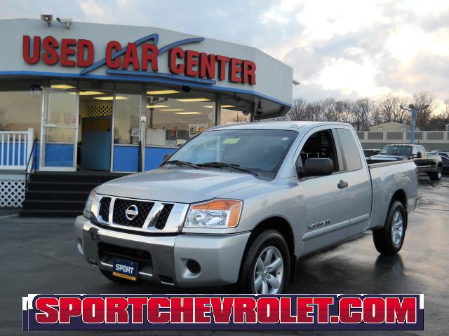 2008 Nissan Titan V8