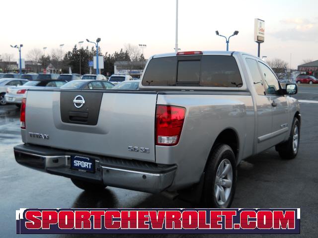 2008 Nissan Titan V8