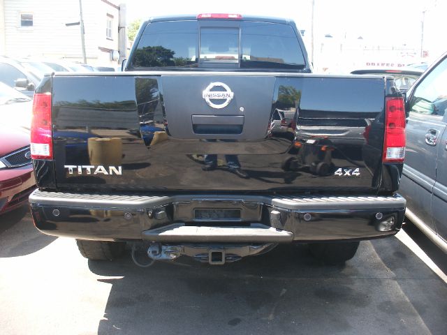 2008 Nissan Titan V-12