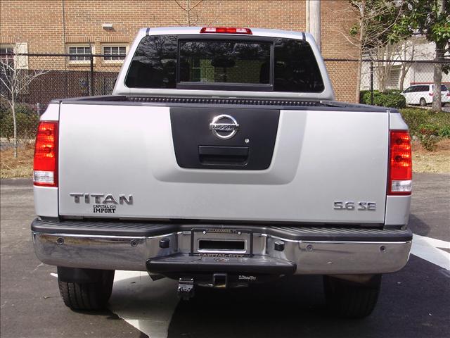 2008 Nissan Titan SE