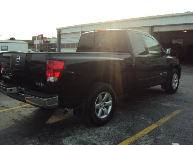 2008 Nissan Titan SE