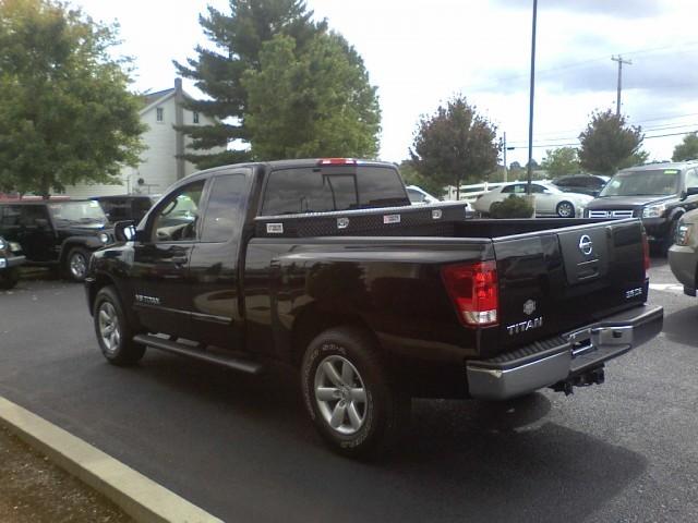 2008 Nissan Titan SE Touring