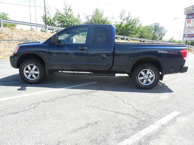 2008 Nissan Titan V-12