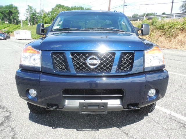 2008 Nissan Titan V-12