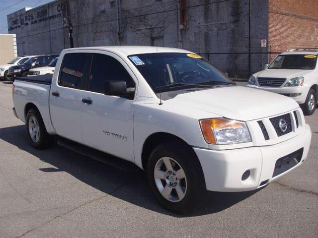 2008 Nissan Titan XL Leather Moonroof