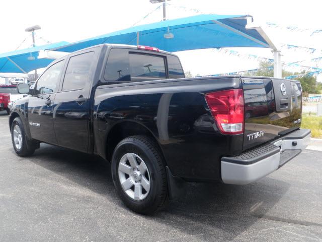 2008 Nissan Titan SE