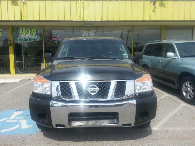 2009 Nissan Titan Base Www.escromotors2.com