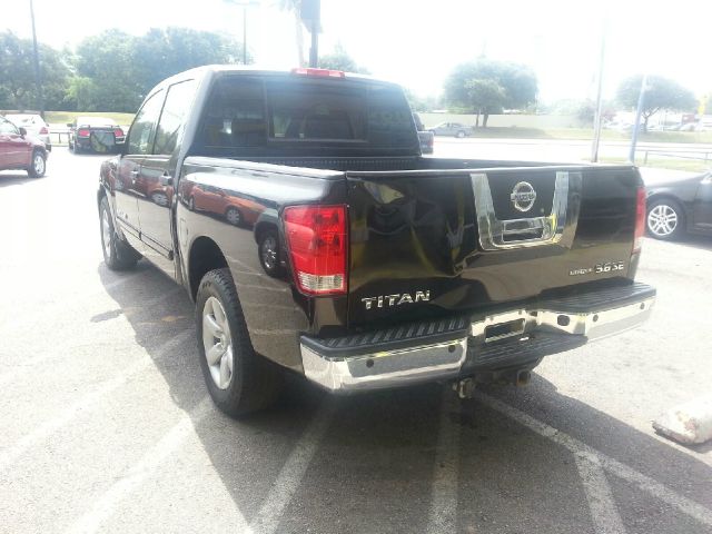 2009 Nissan Titan Base Www.escromotors2.com