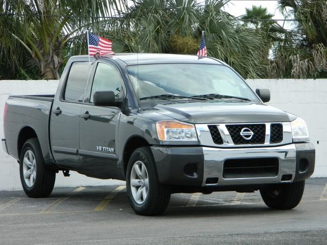 2009 Nissan Titan SE