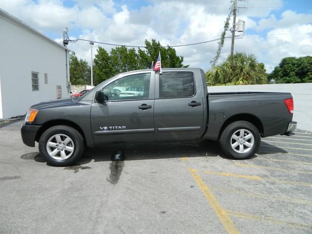 2009 Nissan Titan SE