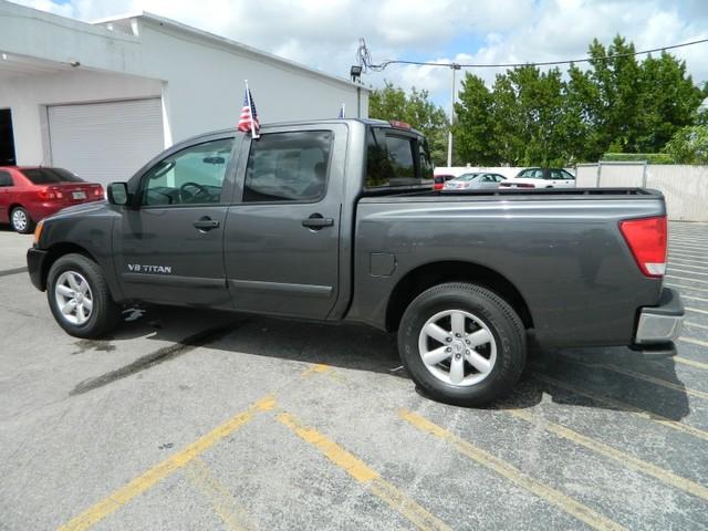 2009 Nissan Titan SE