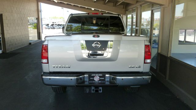 2009 Nissan Titan 4d,ac,pw,sunroof,leather