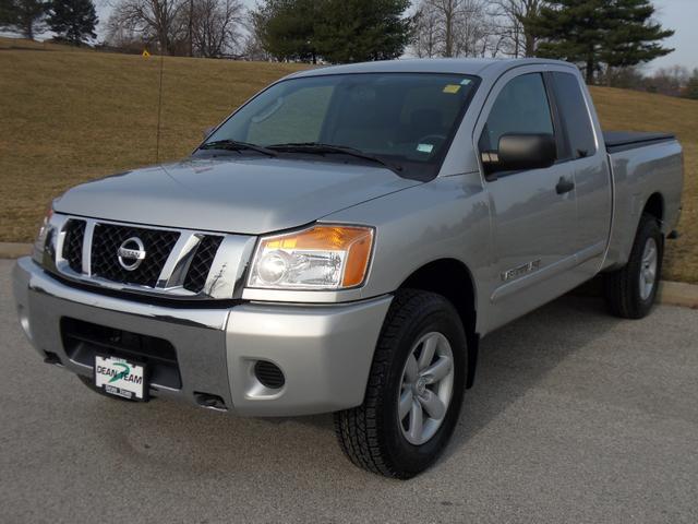 2010 Nissan Titan SE