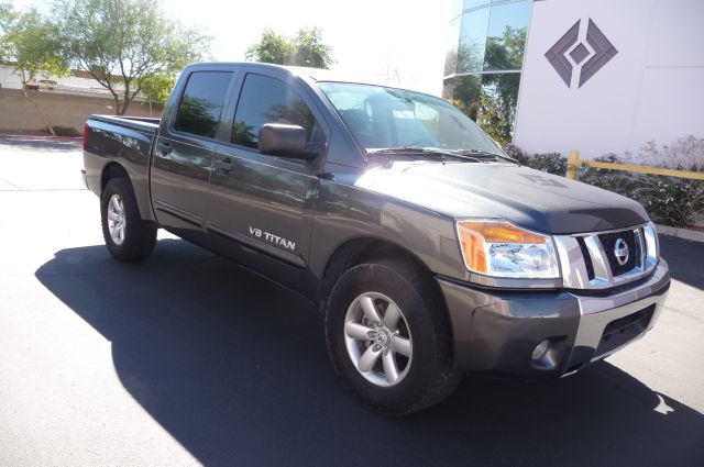 2010 Nissan Titan Base Www.escromotors2.com