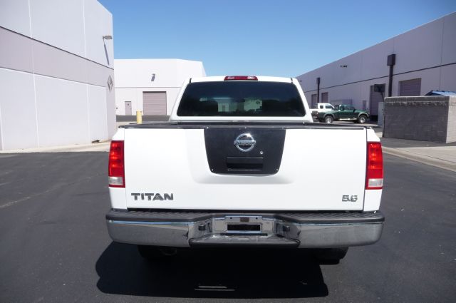 2010 Nissan Titan Unknown