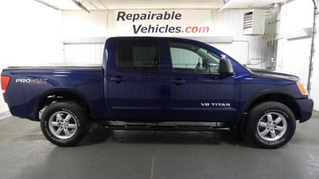 2011 Nissan Titan 545I 6-spd MANU