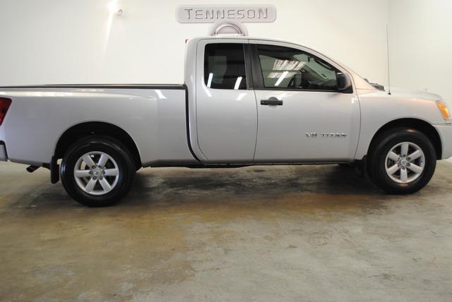 2011 Nissan Titan W/nav.sys