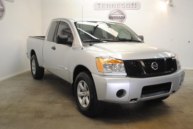 2011 Nissan Titan W/nav.sys