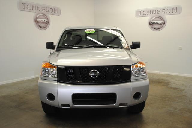 2011 Nissan Titan W/nav.sys