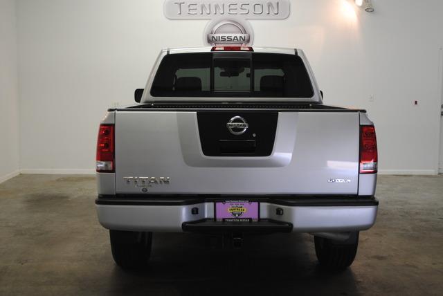 2011 Nissan Titan W/nav.sys