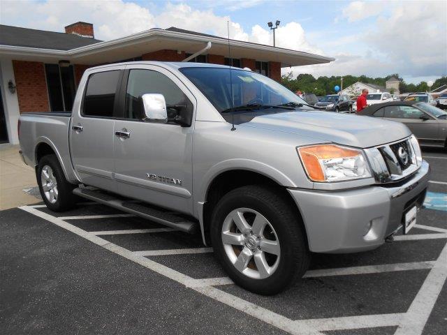 2011 Nissan Titan Unknown