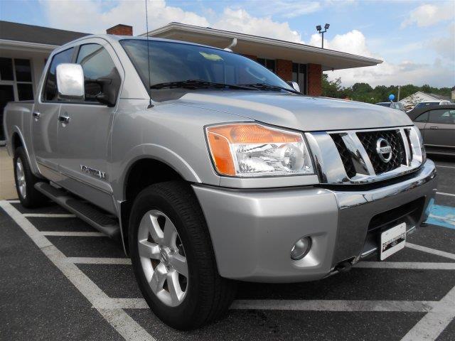 2011 Nissan Titan Unknown