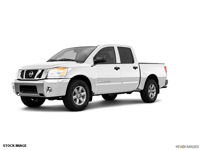 2011 Nissan Titan LX Minivan