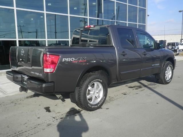 2012 Nissan Titan LX Minivan