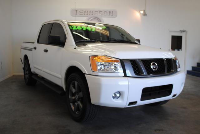 2012 Nissan Titan 4.6L Eddie Bauer