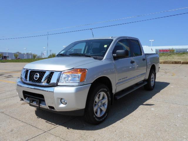 2013 Nissan Titan 4.6L Eddie Bauer