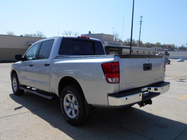 2013 Nissan Titan 4.6L Eddie Bauer