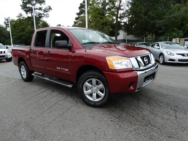 2013 Nissan Titan 4.6L Eddie Bauer