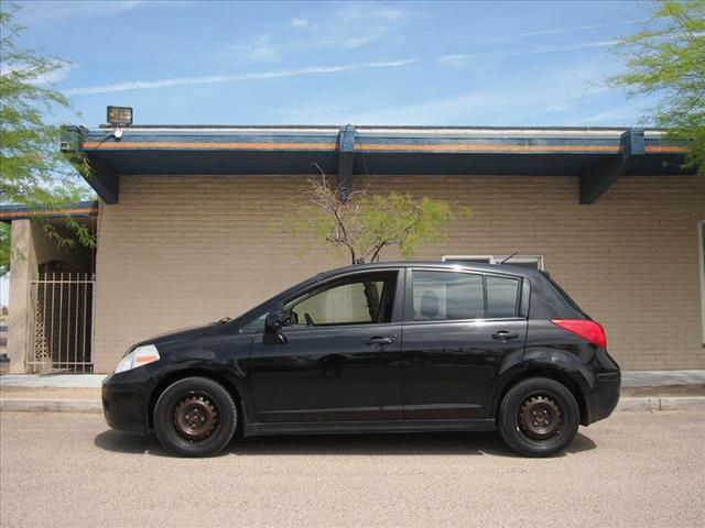 2007 Nissan Versa E43