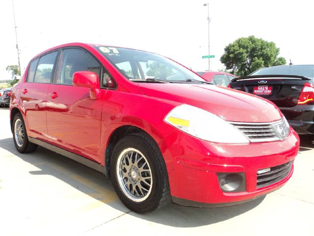 2007 Nissan Versa E43