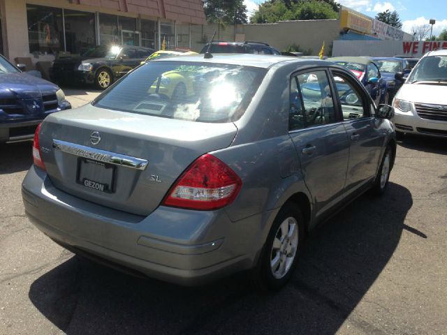 2007 Nissan Versa 1500 SLE 4WD