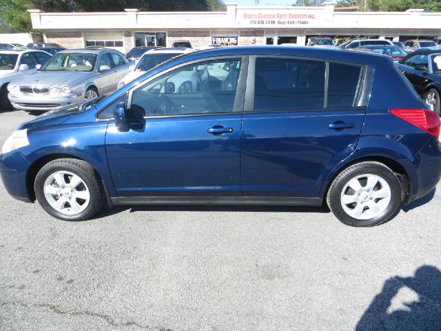 2007 Nissan Versa Limited Access Cab 4WD