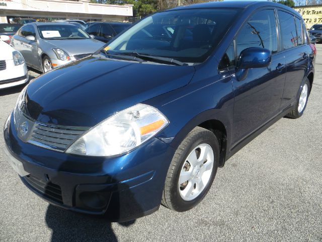 2007 Nissan Versa Limited Access Cab 4WD