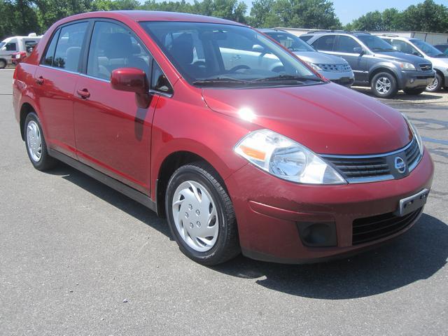 2007 Nissan Versa E43