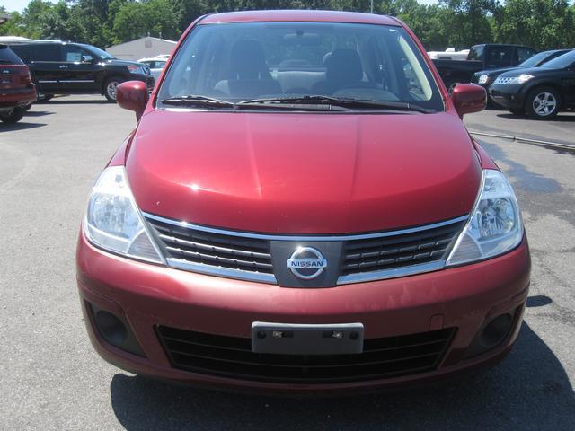 2007 Nissan Versa E43