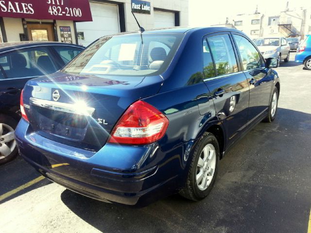 2007 Nissan Versa 1500 SLE 4WD