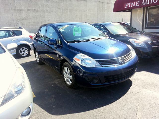 2007 Nissan Versa 1500 SLE 4WD