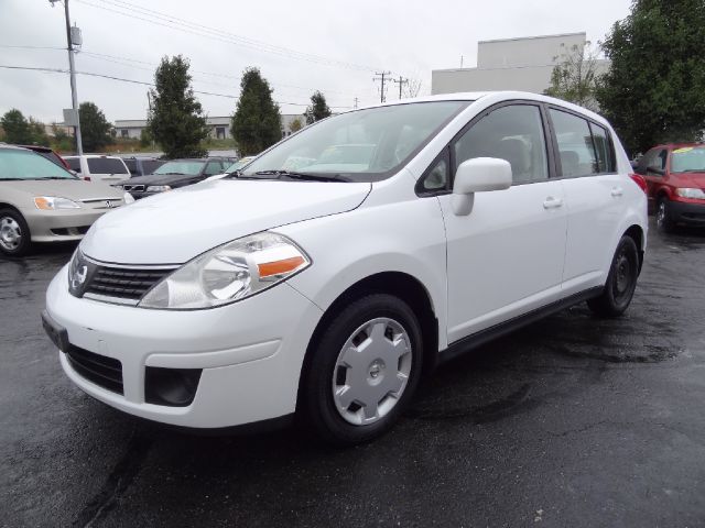 2007 Nissan Versa E43