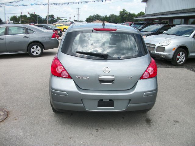 2007 Nissan Versa Limited Access Cab 4WD