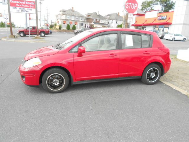 2007 Nissan Versa E43