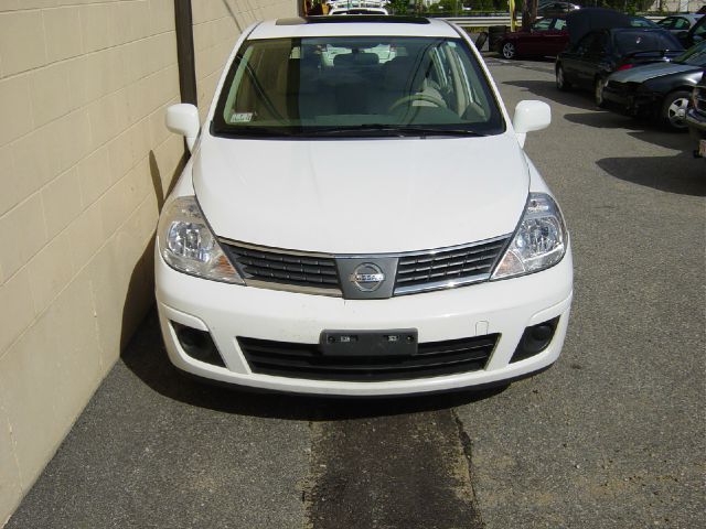 2007 Nissan Versa Limited Access Cab 4WD