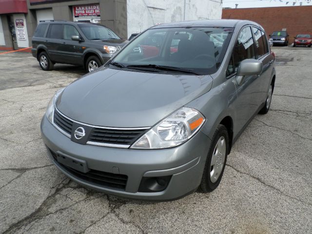 2008 Nissan Versa E43